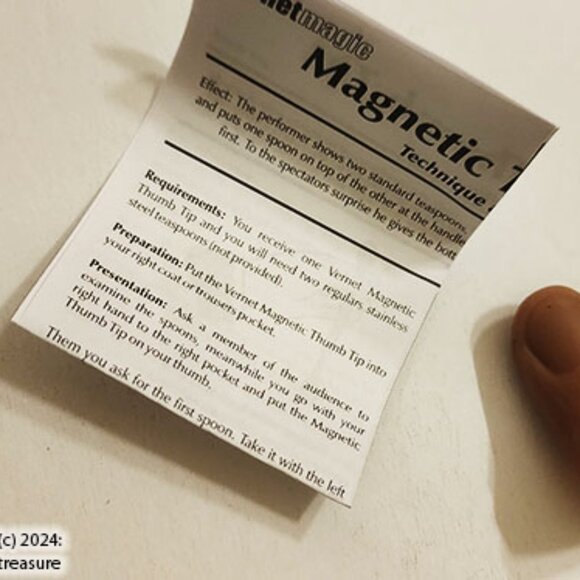 Magnetic Thumb Tip by Vernet - Picture 2 of 6